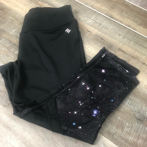 Nicole Miller Pants - Nicole Miller Black Capri Exercise Pant Size S